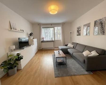 Appartamento Flatin Erbjuder Laegenheter I Soedra Stoccolma Esterno foto